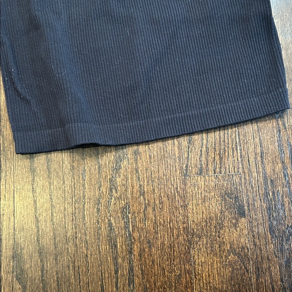 Zara Women’s Black Mesh Long Sleeve Crop Top Size XS/S - Picture 4 of 9